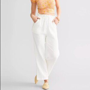 NWOT Billabong White Wander On Paper Bag Pant